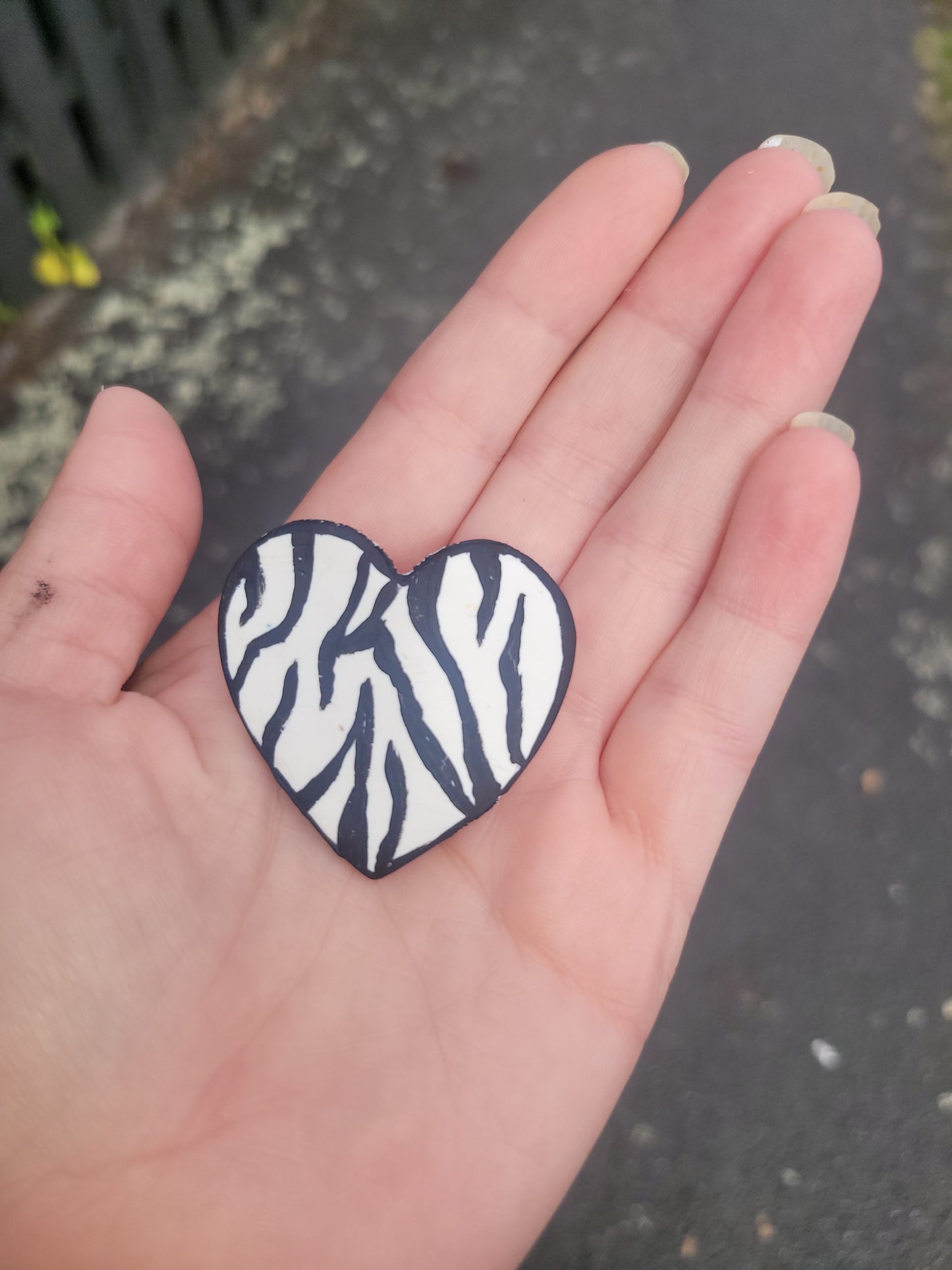 1 MILLION STEPS FOR EDS ZEBRA HEART PIN